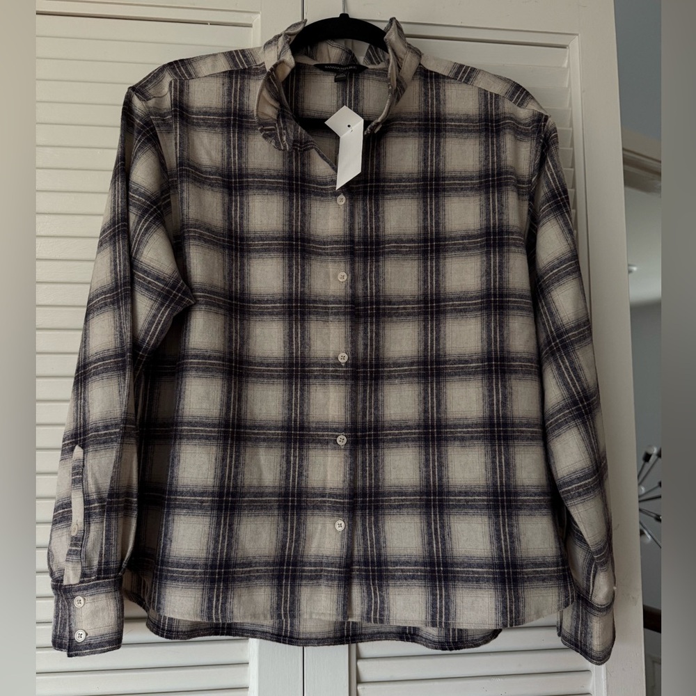New Banana Republic Black and White Checkered Button-Down Shirt